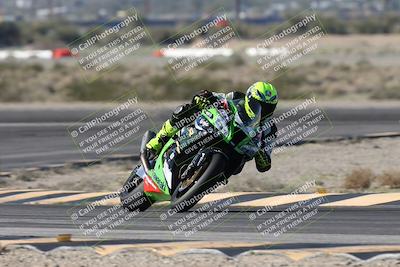 media/Jan-15-2026-Racers Edge (Thu) [[dfebeb70ab]]/3-B Group/Session 2 (Turn 11)/